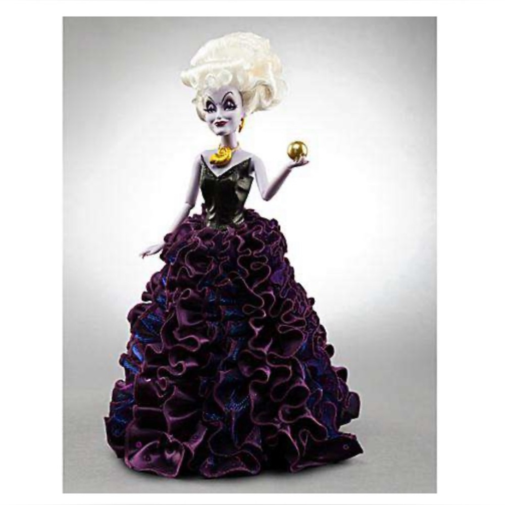 Disney Store Signature Collection Villians Ursula [Stylish Sea Witch]